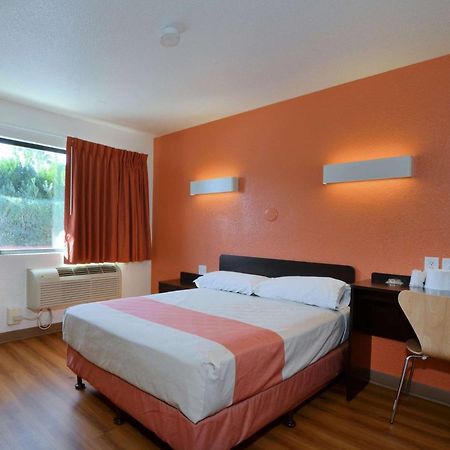 Motel 6-Laredo, Tx - South Eksteriør bilde