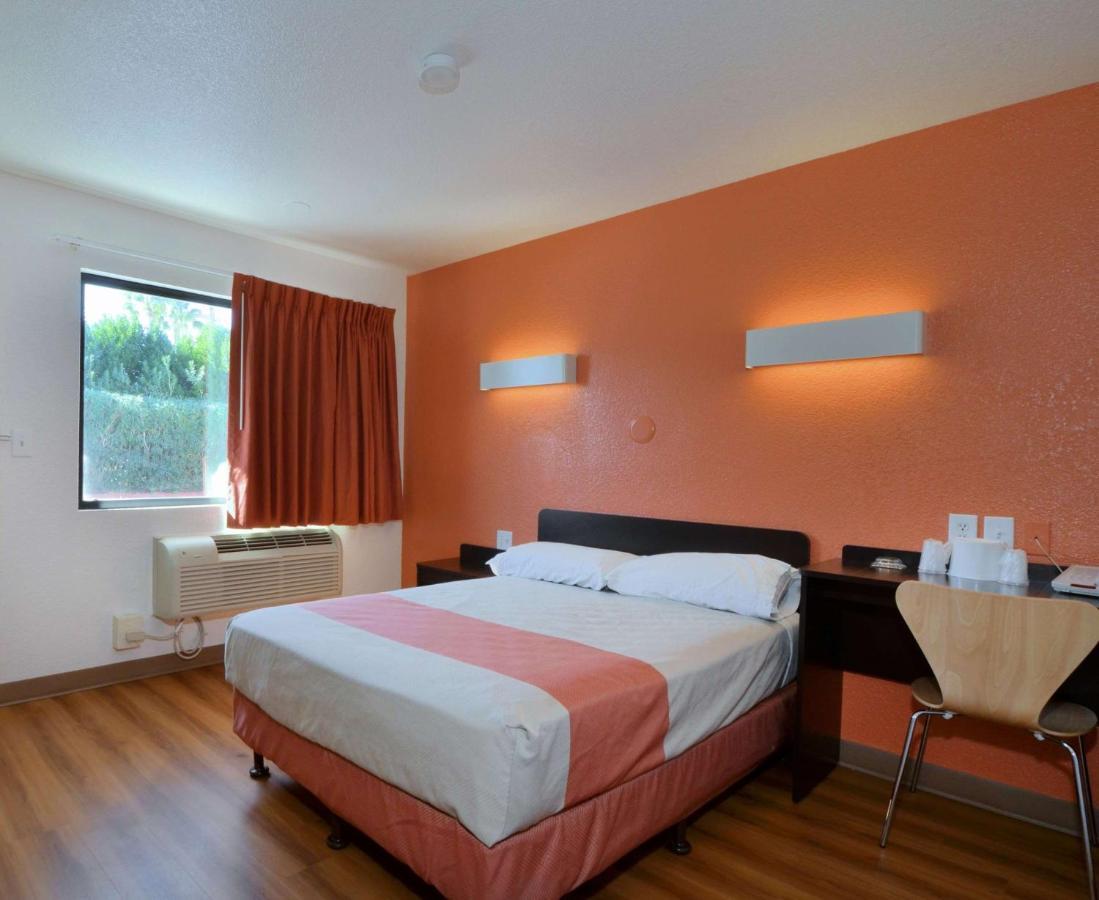 Motel 6-Laredo, Tx - South Eksteriør bilde